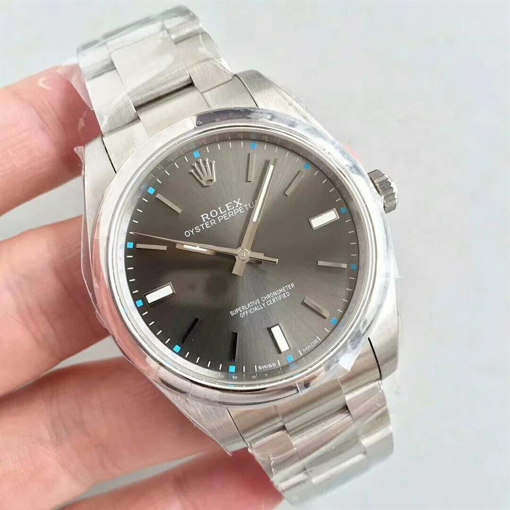 Rolex Oyster Perpetual 114300 39mm Gris Montre Mme – Image 3