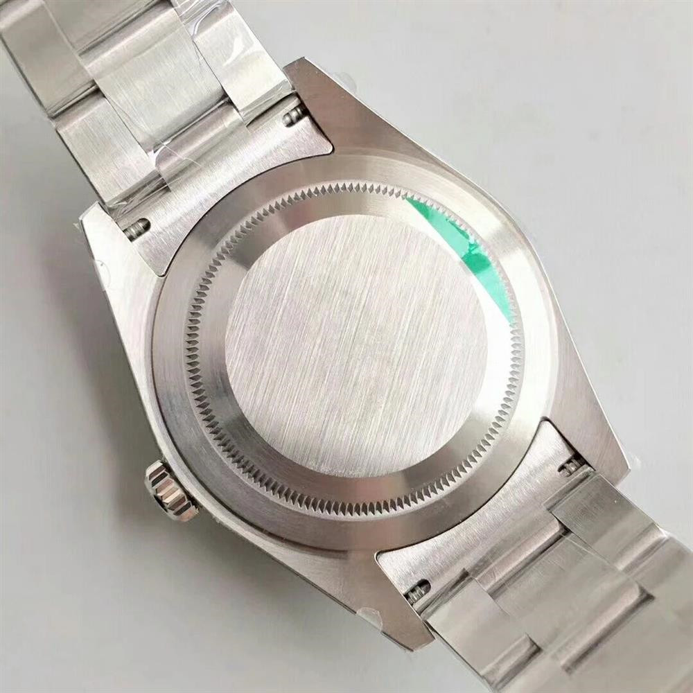 Rolex Oyster Perpetual 114300 39mm Gris Montre Mme – Image 5
