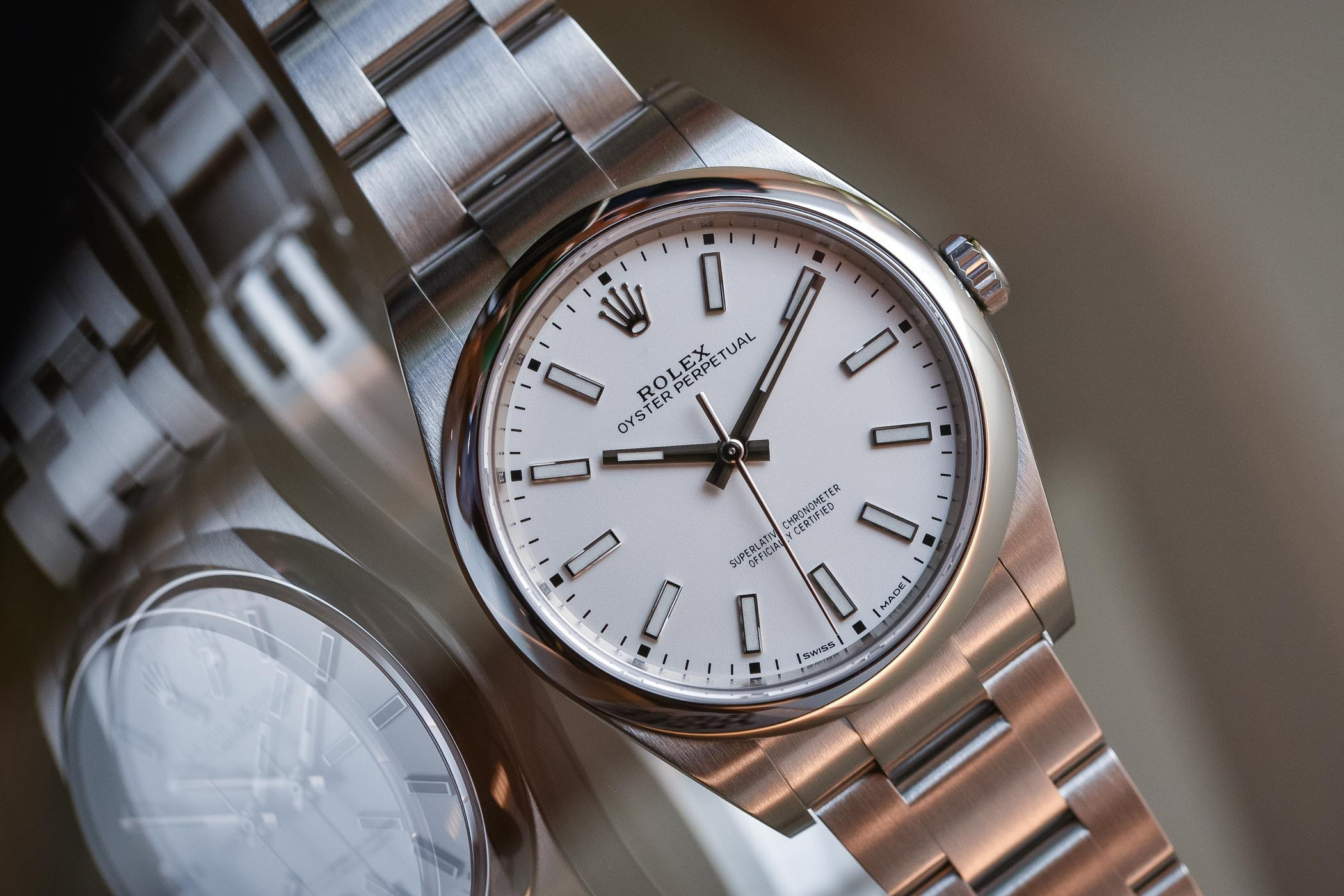 Rolex Oyster Perpetual 114300 39mm Blanc Ms Montre – Image 4