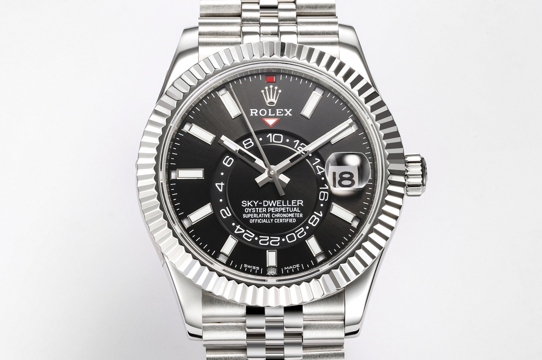 Montre Rolex Sky-Dweller #WW033