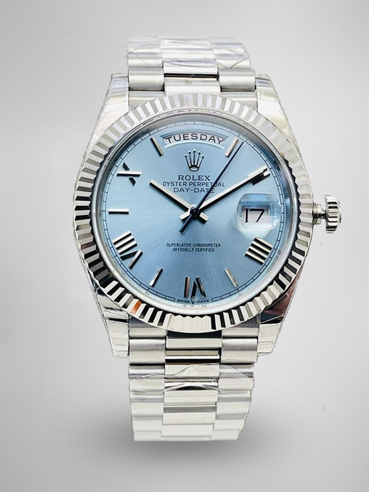 Montre Rolex Day-Date Réplique 40 228236 Lunette cannelée en platine