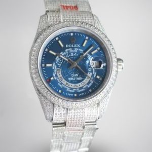 Montre Rolex DIW Sky-Dweller Réplique 42 mm cadran bleu ciel étoilé et diamants