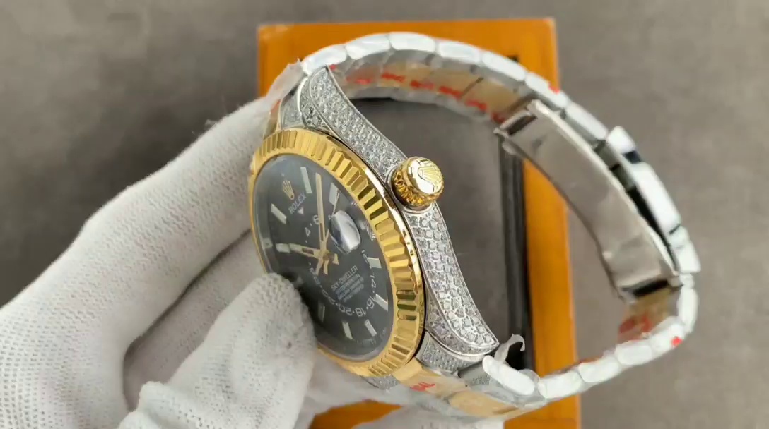 Montre Rolex Sky-Dweller Réplique 326933 42 mm cadran noir or rose diamants – Image 3