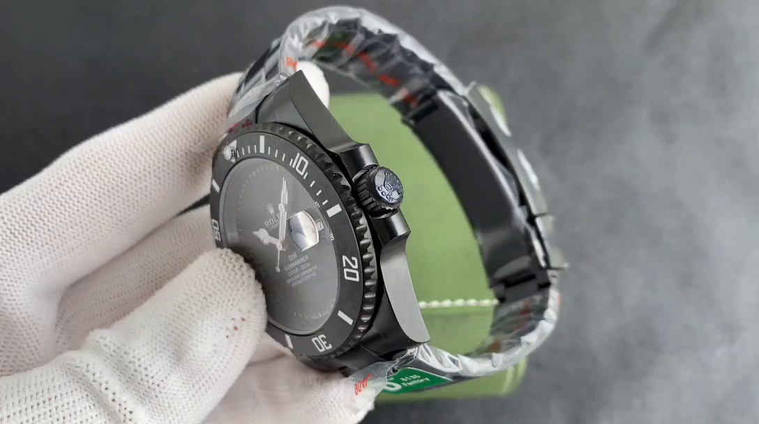 Montre Rolex DiW Submariner Réplique 40mm en fibre de carbone PVD noir fantôme – Image 3