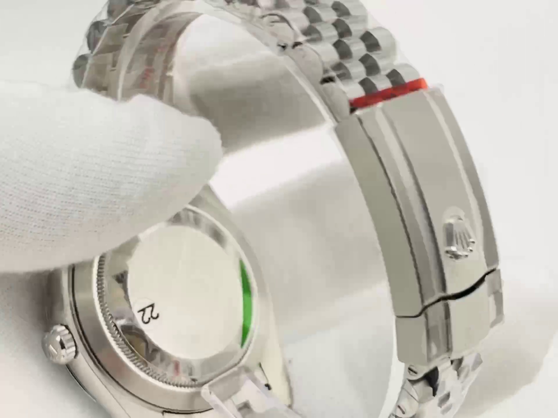 Montre Rolex Datejust Réplique 41 Bracelet Jubilee en or blanc Cadran vert menthe – Image 4