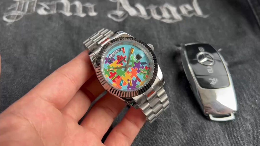 Montre Rolex Day-Date Réplique 36 128239 Bracelet en or blanc Élégance intemporelle – Image 2