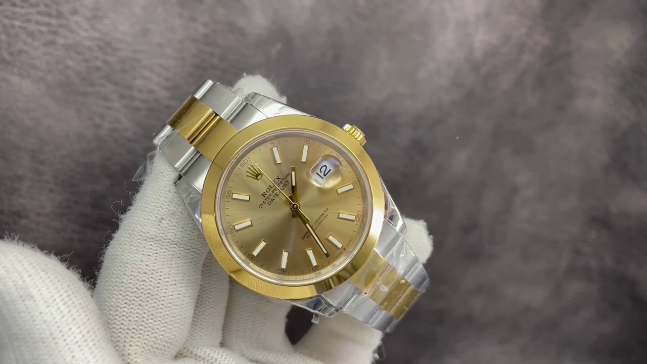 Montre Rolex Datejust Réplique 126303 41mm Cadran doré Acier inoxydable – Image 2