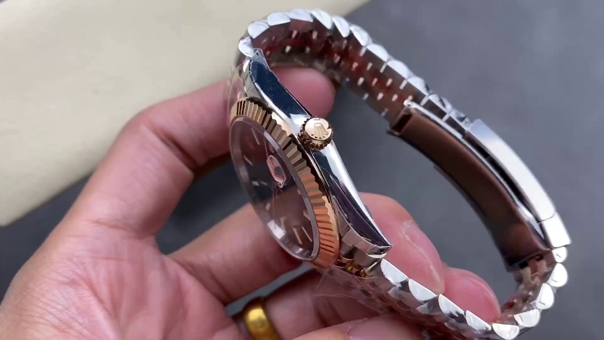 Montre Rolex Datejust Réplique 126331 41mm cadran chocolat or rose acier inoxydable – Image 4