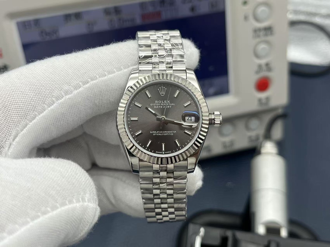 Montre Femme Rolex Datejust 278274 Réplique AAA – Cadran Gris Foncé Élégant, Look Classique et Chic Pour Tous les Jours – Image 2