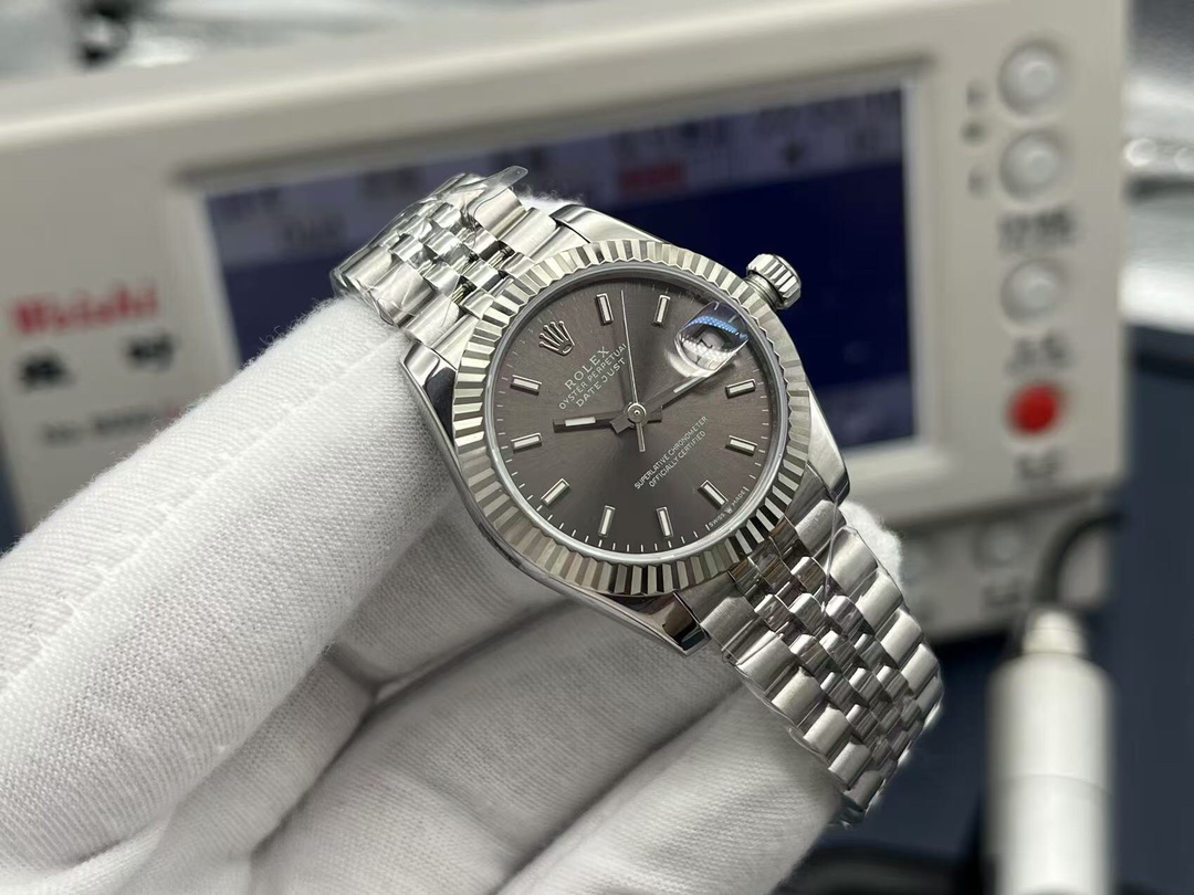 Montre Femme Rolex Datejust 278274 Réplique AAA – Cadran Gris Foncé Élégant, Look Classique et Chic Pour Tous les Jours – Image 5