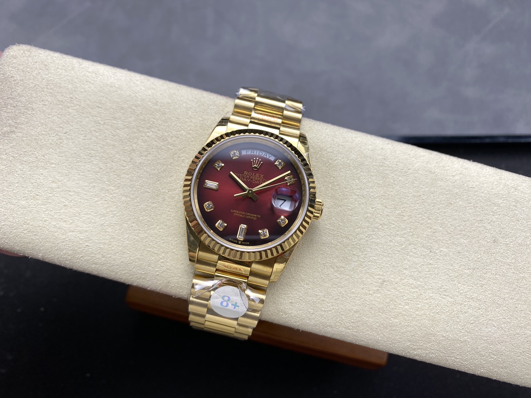 Rolex Day-Date 18238 Réplique Cadran À Vignette Rouge | Index Des Heures En Diamant | Luxueux Et Magnifique – Image 3