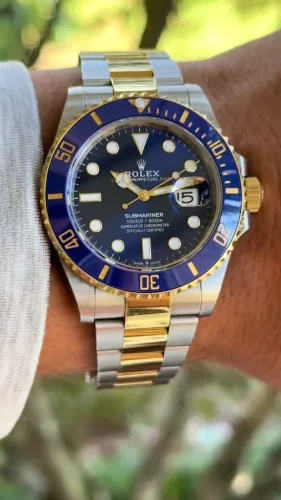 Rolex Submariner Pour Des Hommes 116613LB-97203 40mm Cadran Bleu Argenté photo review