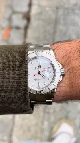 Rolex Yacht-master 16622SSO Pour des hommes 40mm Cadran Platine Regardez photo review