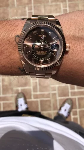 Rolex Sky-dweller 41mm 326935PRO Pour des hommes Automatique Cadran de poussière de soleil photo review