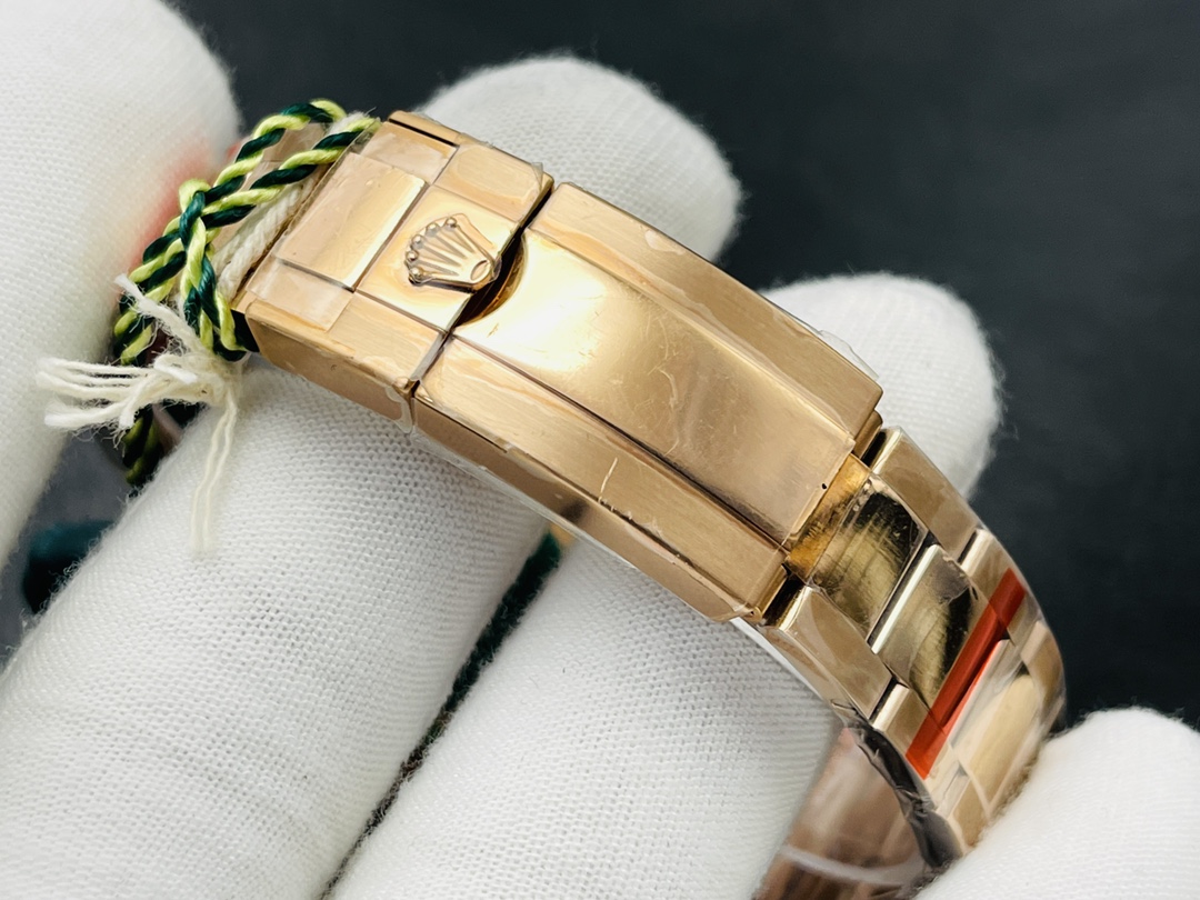 Rolex Daytona 116505 Réplique 40mm Or Jaune Swiss Style Sophistiqué Et Prestigieux – Image 9