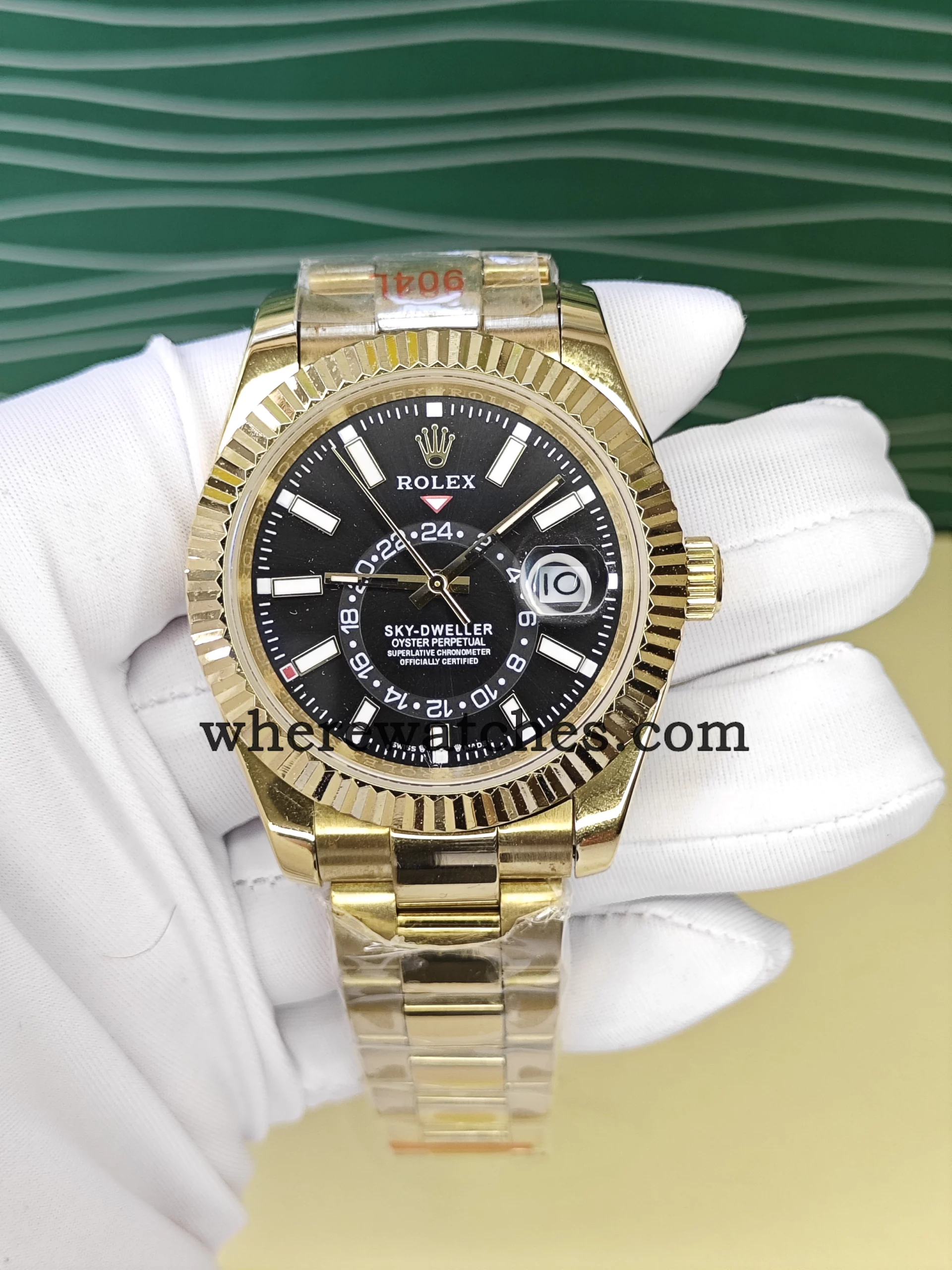 Replica Watches Rolex Sky-Dweller 326938 42mm Cadran Noir – Montre Automatique Suisse Plaqué Or 18K