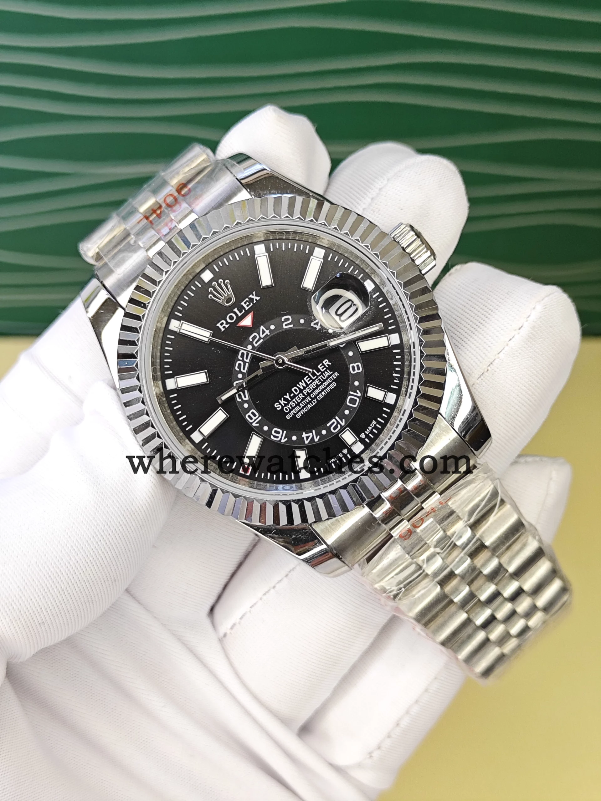 Replica Rolex Sky-Dweller 336934-0008 Cadran Noir 42MM – Montres Replica Watches Haut de Gamme – Image 2