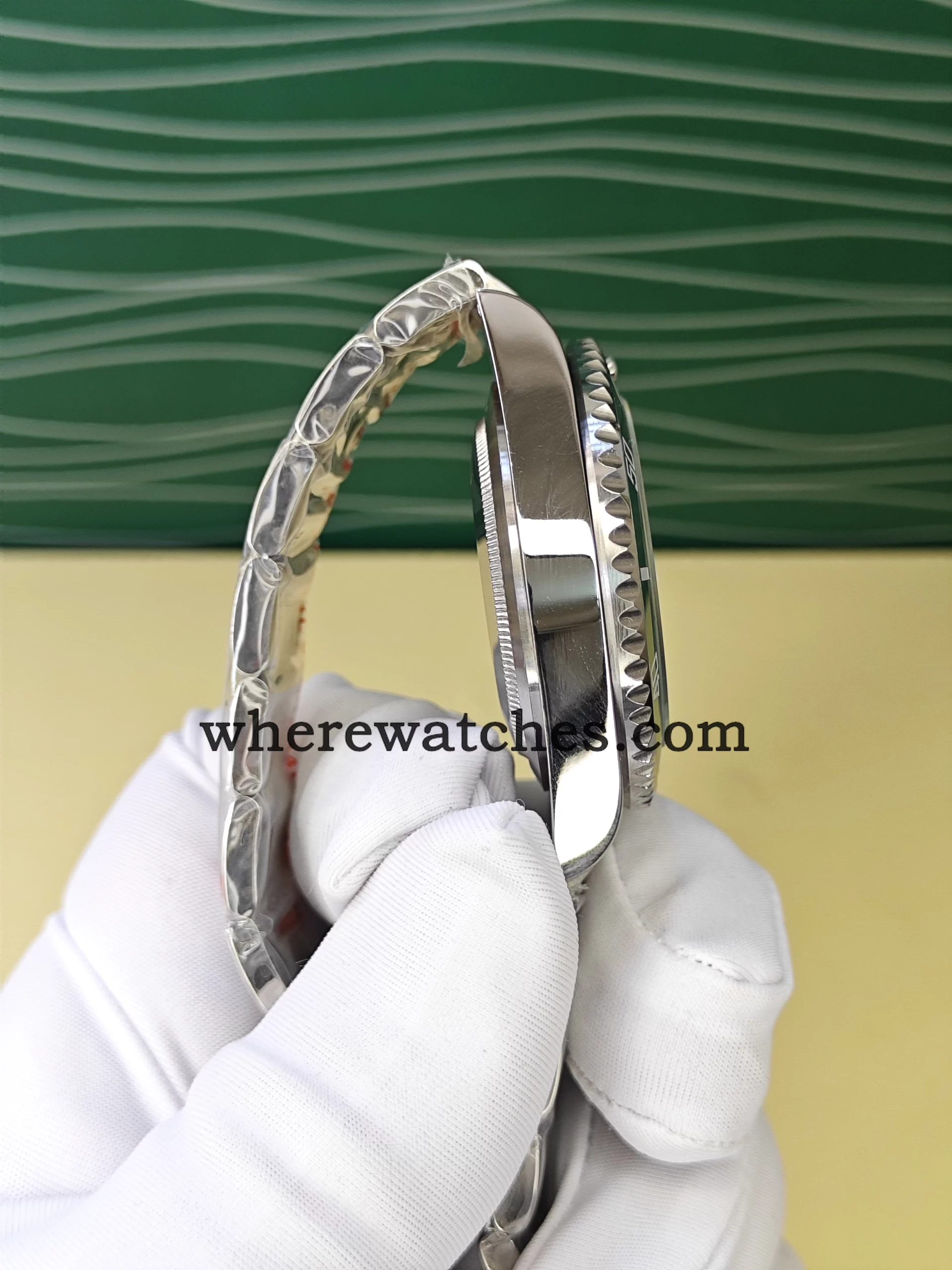 Rolex Submariner 116610LV – Cadran Vert – Acier 316L – Mouvement Automatique – Image 6