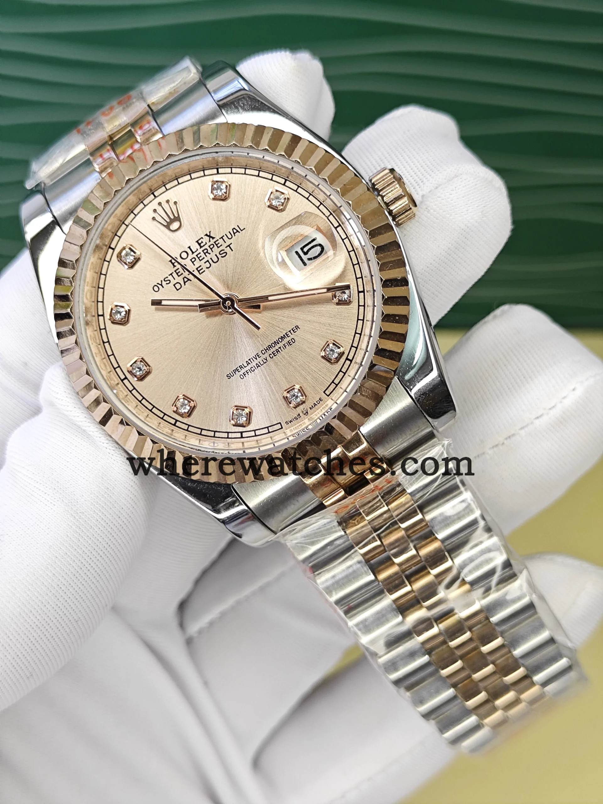 Replica Rolex Datejust 126331 41mm Sundust – Montre élégante acier 904L et lunette plaquée or – Image 2