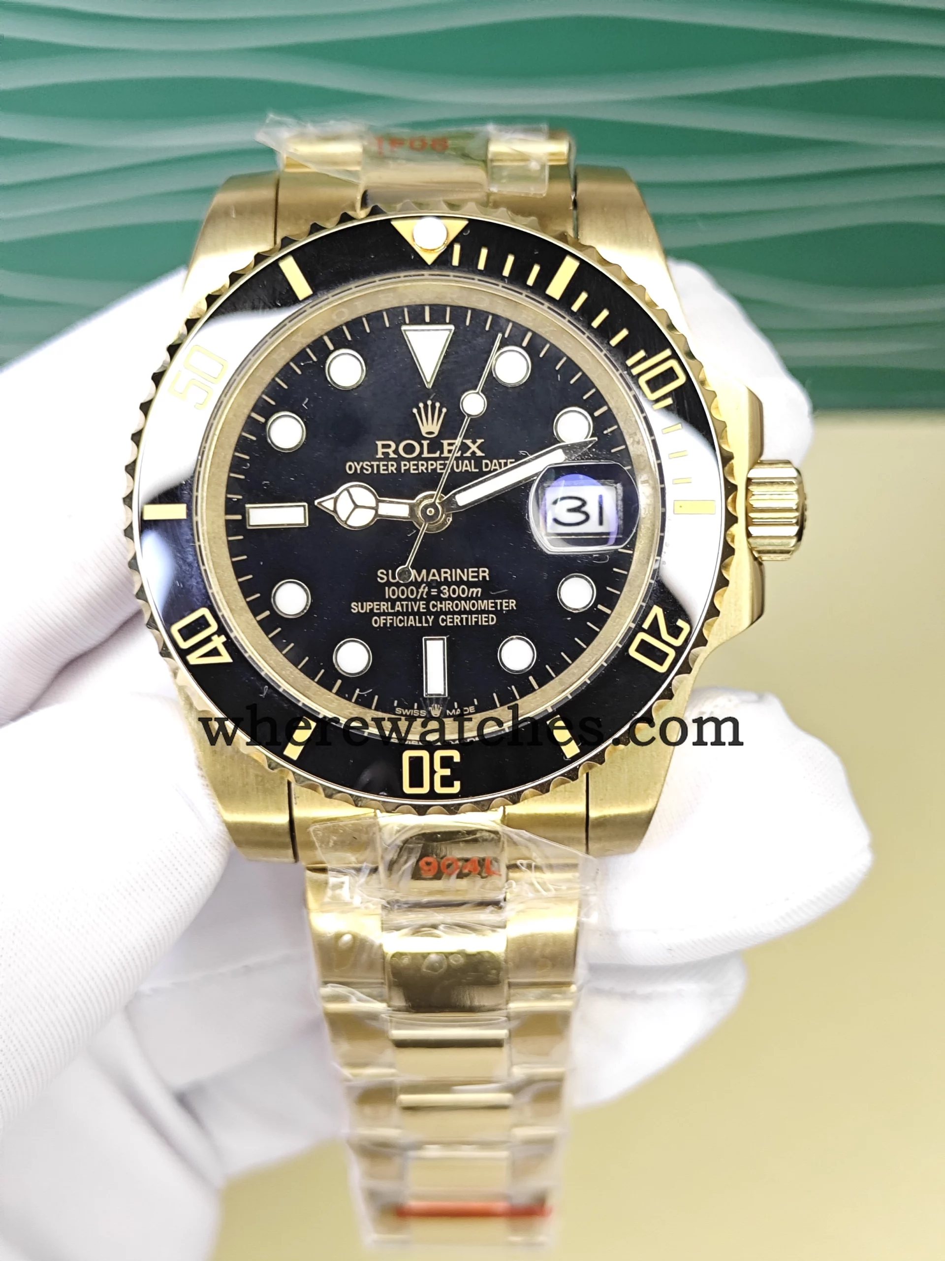 Replica Watches Rolex Submariner Style 126618LN Or 18K – Automatique Suisse, Lunette Céramique Noire 41 mm